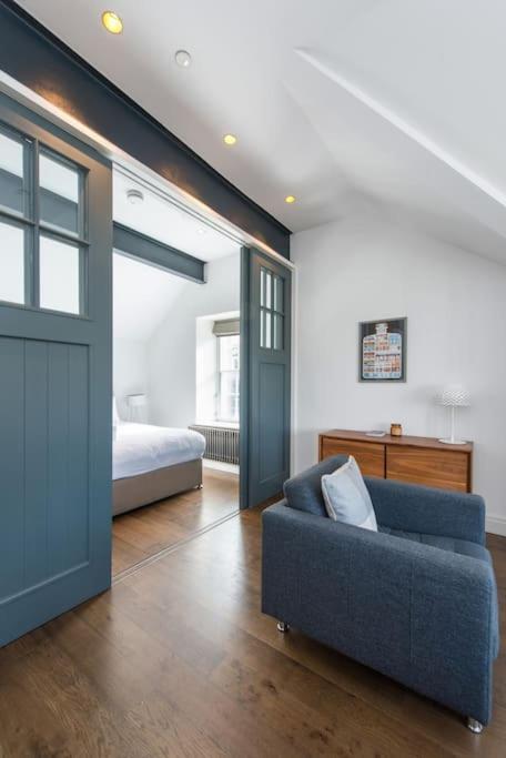 Cool Urban Apartment With Stunning Castle Views EDI Buitenkant foto