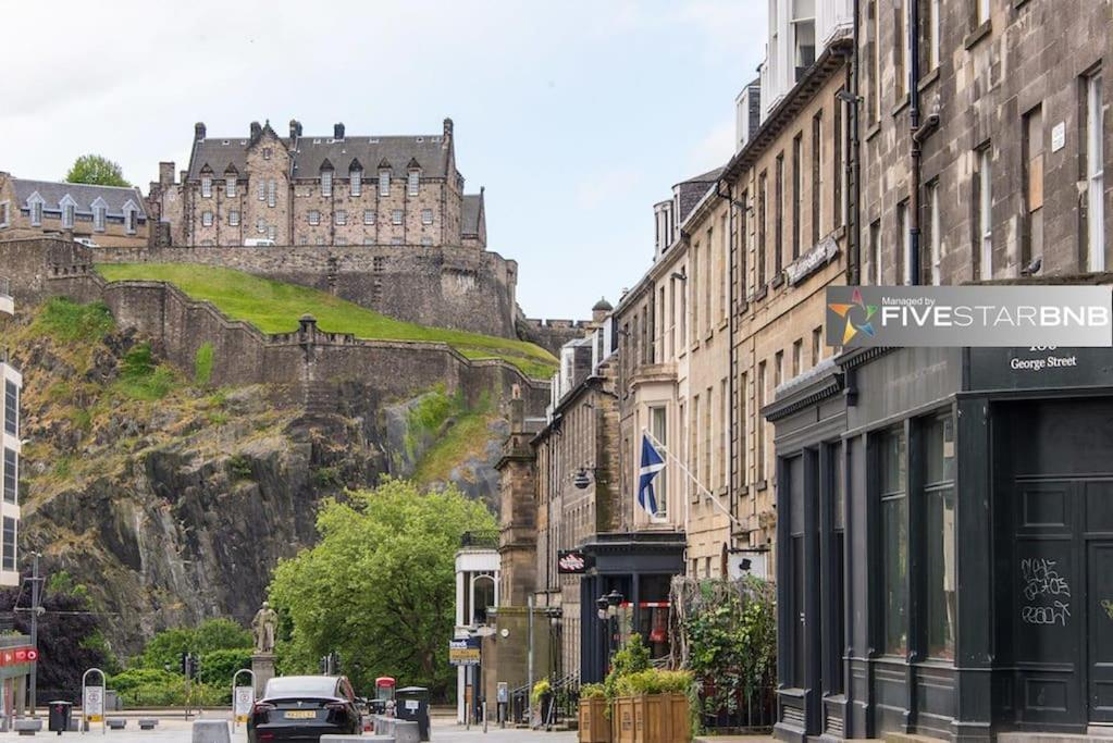 Cool Urban Apartment With Stunning Castle Views EDI Buitenkant foto